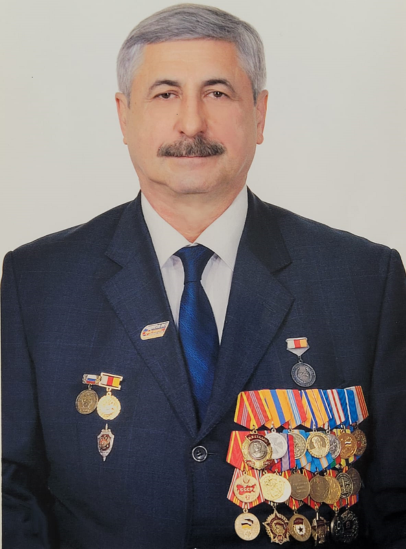 Ревазов Таймураз Дмитриевич - директор колледжа
